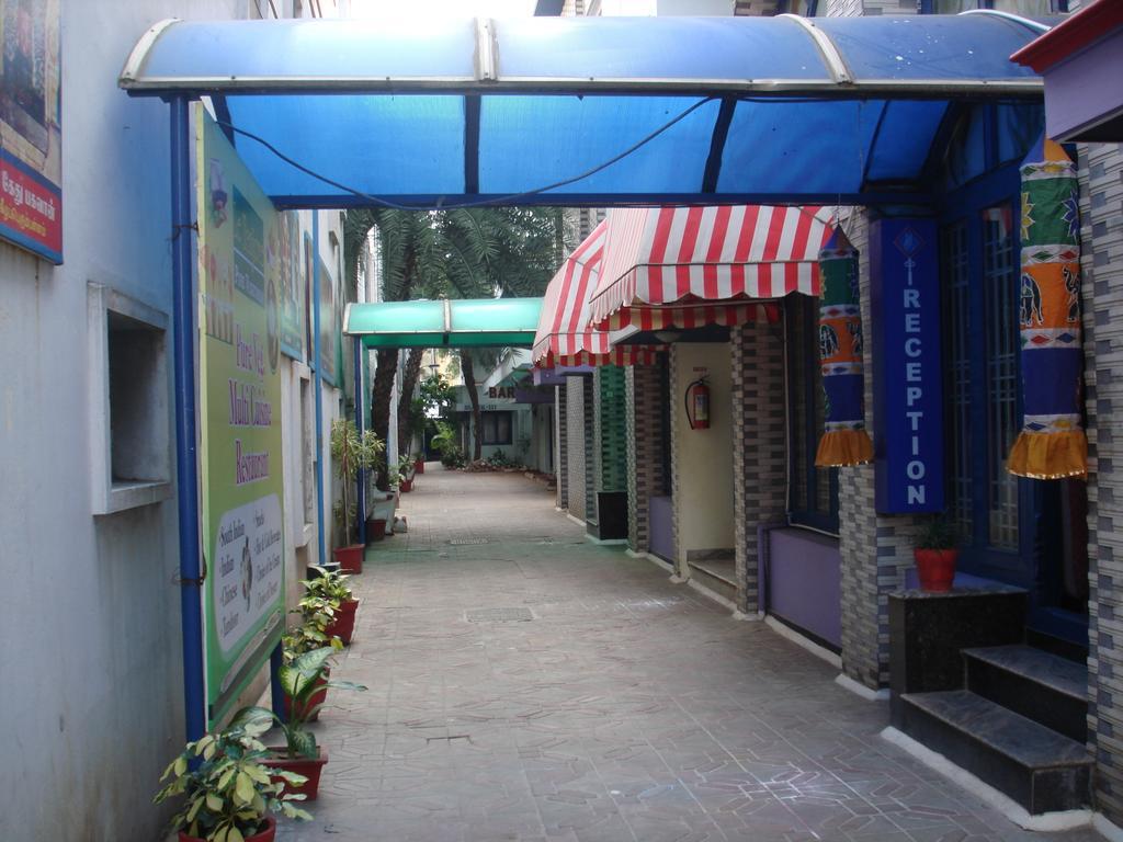 Le Garden Inn Kumbakonam Exterior foto